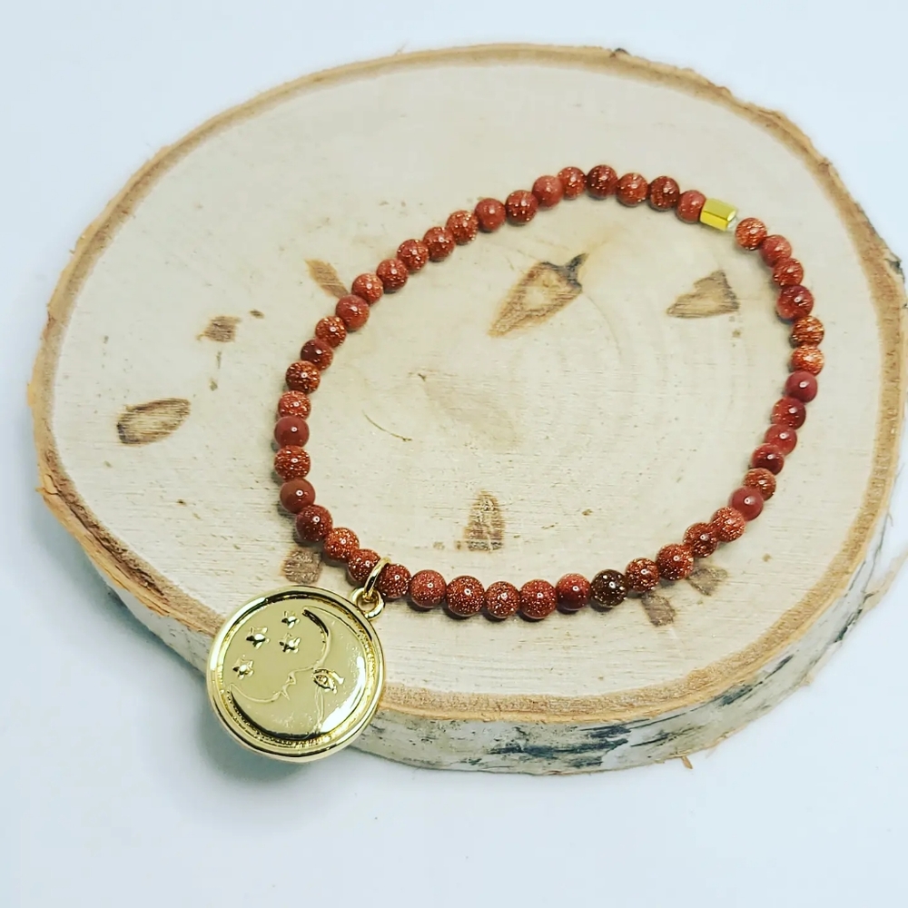 Goldstone Moon Stainless steel charm bracelet 4 mm
